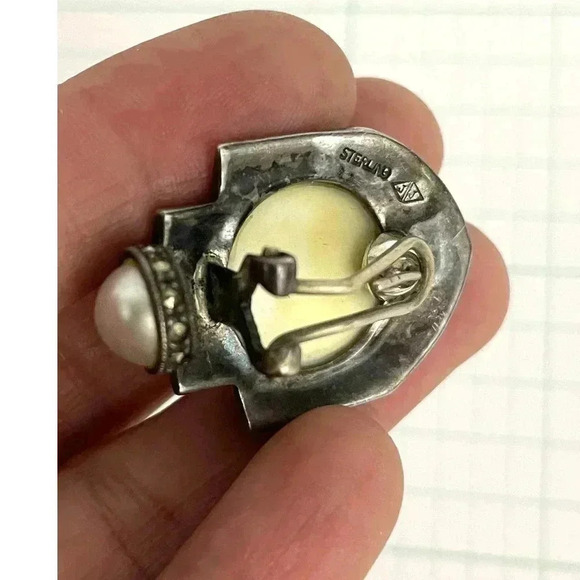 VTG Judith Jack Sterling Silver Faux Pearl Marcasite Earrings JJ Signed 19 Grams - Picture 13 of 16